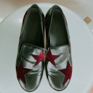 STELLA McCARTNEY Binx Slip On Loafer Size 9 Black with Burgundy Velvet Stars